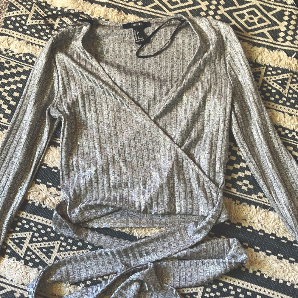 Silver top